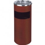 鋼頭酒店座地鐵皮垃圾桶