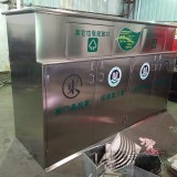 戶外大型分類不銹鋼垃圾桶入駐深圳東門