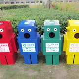 智能升級環保革命機器人造型金屬分類垃圾桶引領城市新時尚