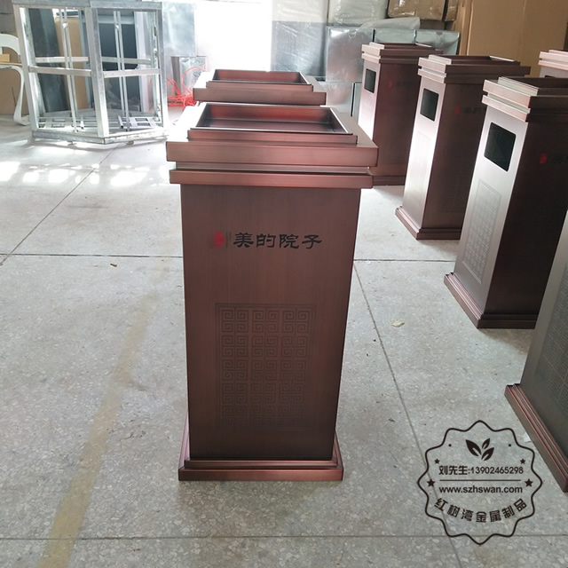 高檔小區(qū)物業(yè)室內(nèi)方形不銹鋼垃圾箱01