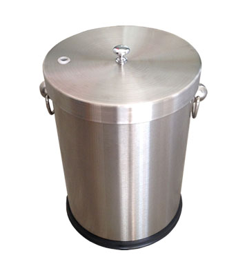 家用加厚小型室內(nèi)不銹鋼垃圾桶主圖