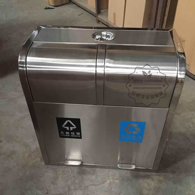 戶外腳踏式不銹鋼分類垃圾桶圖片002